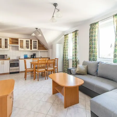 3-Bedroom Apartment Plac Neptuna By Noclegi Renters Miedzyzdroje Exteriér fotografie